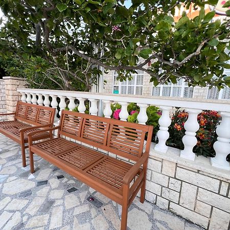 Bed & Breakfast Rab Palit Exterior photo